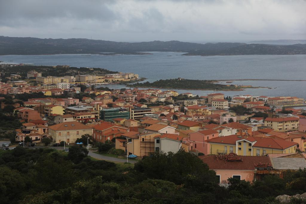 Hotel La Conchiglia La Maddalena  Dış mekan fotoğraf