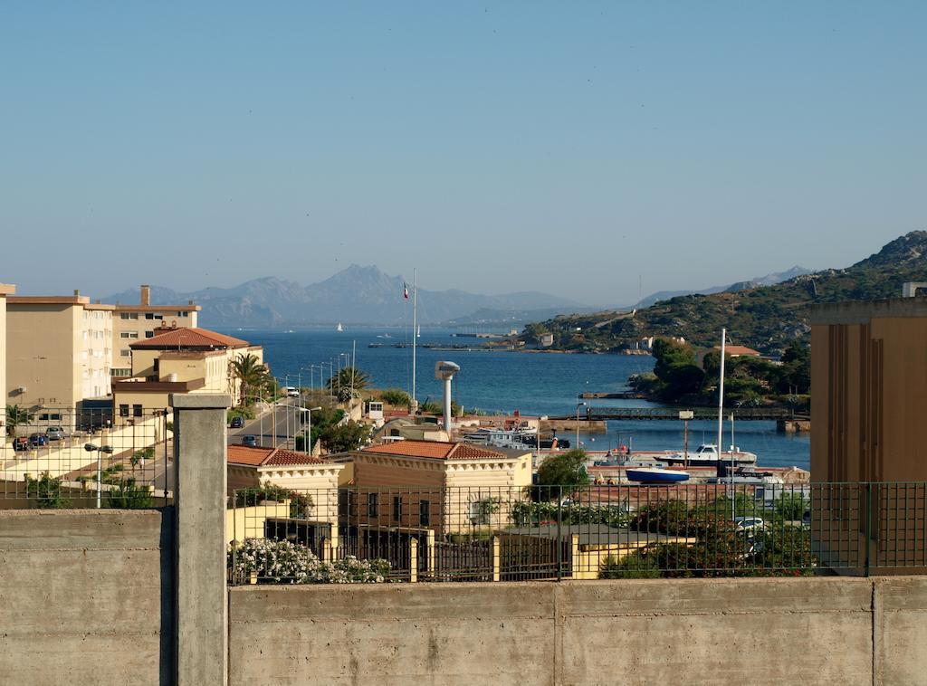 Hotel La Conchiglia La Maddalena  Dış mekan fotoğraf