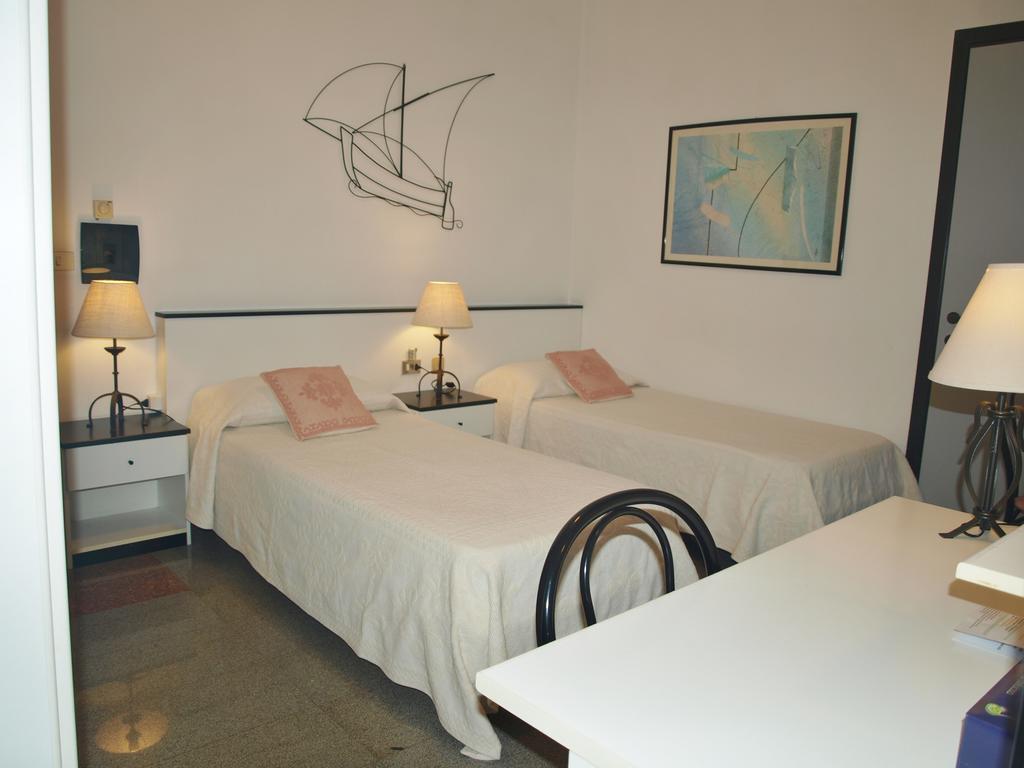 Hotel La Conchiglia La Maddalena  Oda fotoğraf