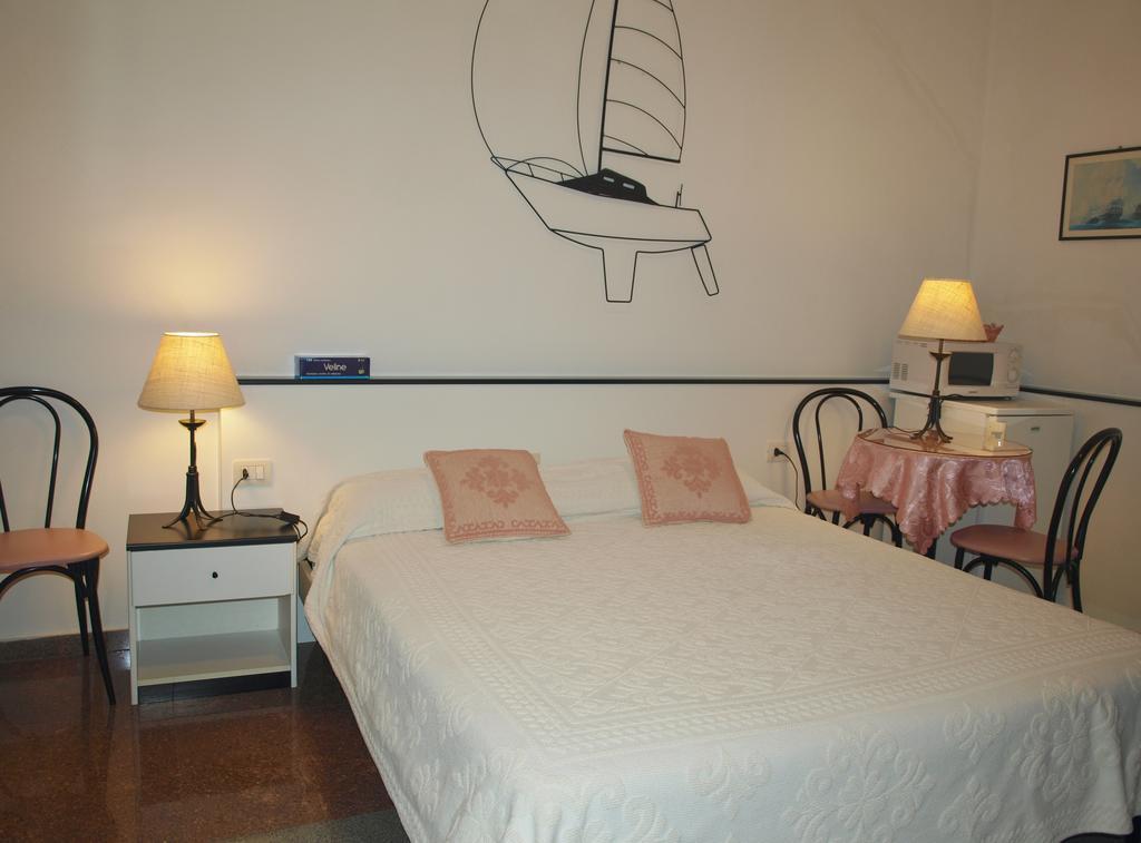 Hotel La Conchiglia La Maddalena  Oda fotoğraf