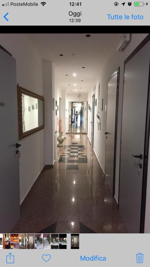 Hotel La Conchiglia La Maddalena  Dış mekan fotoğraf
